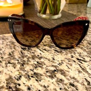 Valentino Cateye Sunglasses!